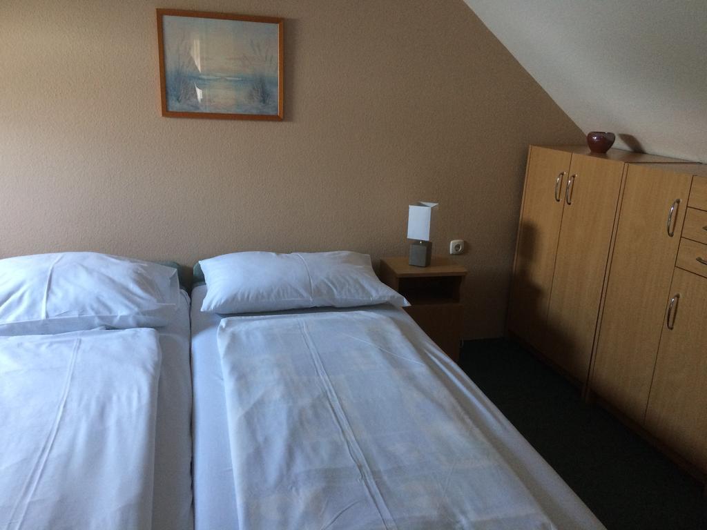 Apartmanház Horváth Balatonboglár Esterno foto